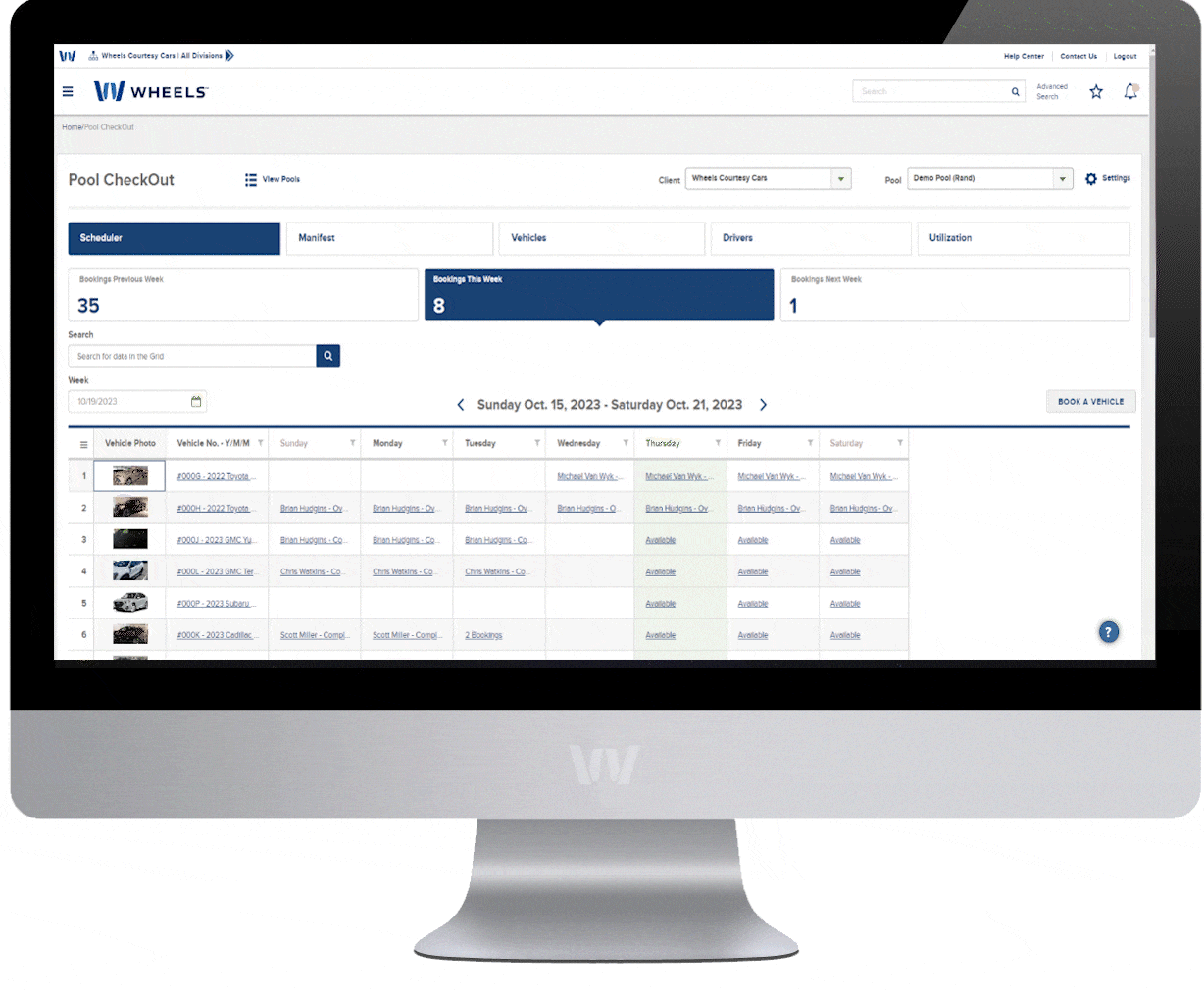 animation of the Pool Checkout Dashboard showcasing the different reports fleet managers can access
